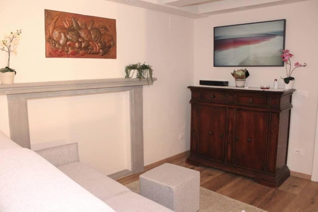 Art Apartment Santa Croce Suite Флоренція Екстер'єр фото