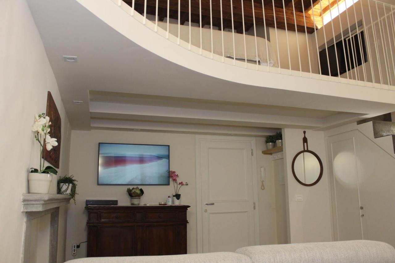 Art Apartment Santa Croce Suite Флоренція Екстер'єр фото
